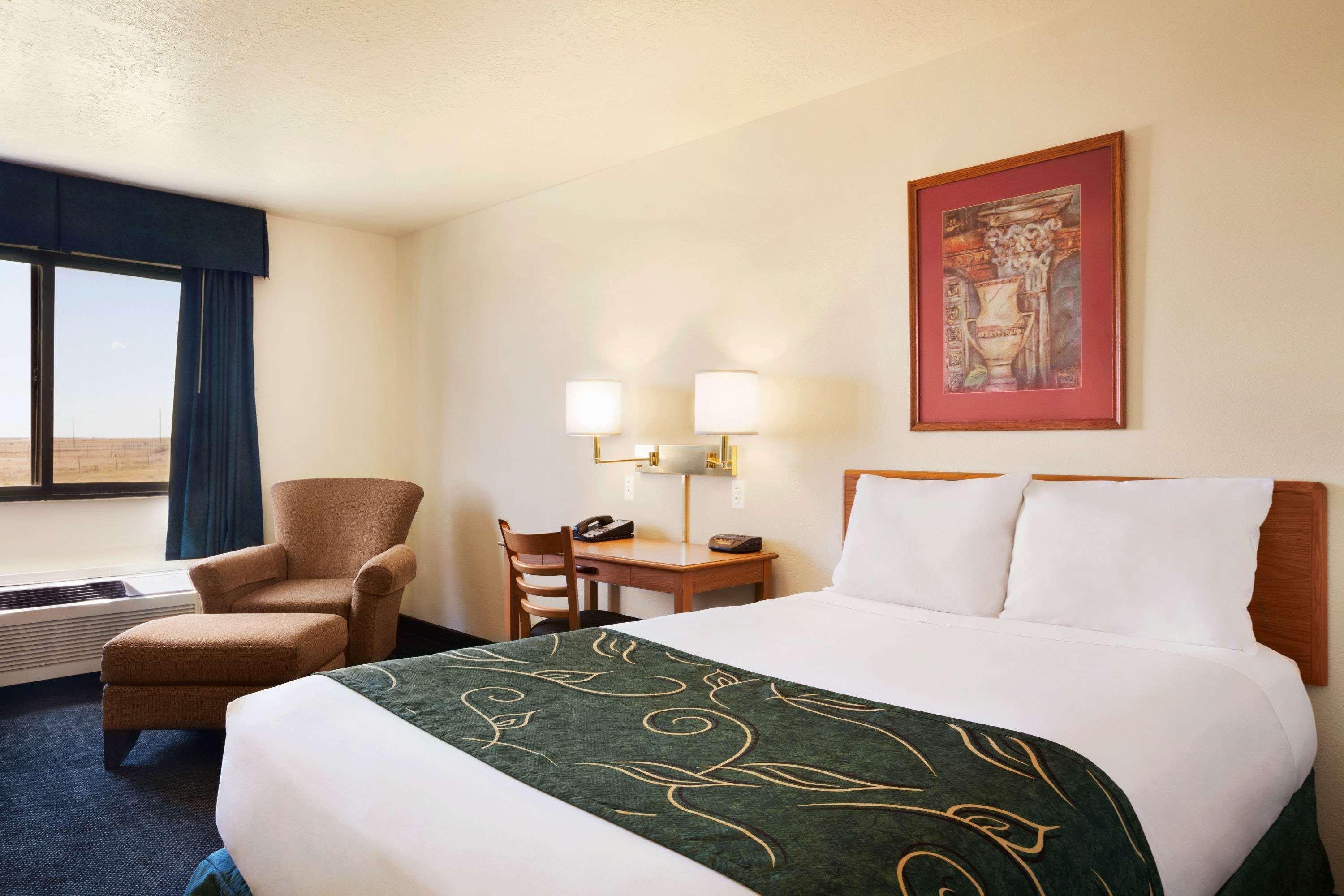 ทราเวลลอดจ์ บาย วินด์แฮม วอน Hotel Vaughn ภายนอก รูปภาพ