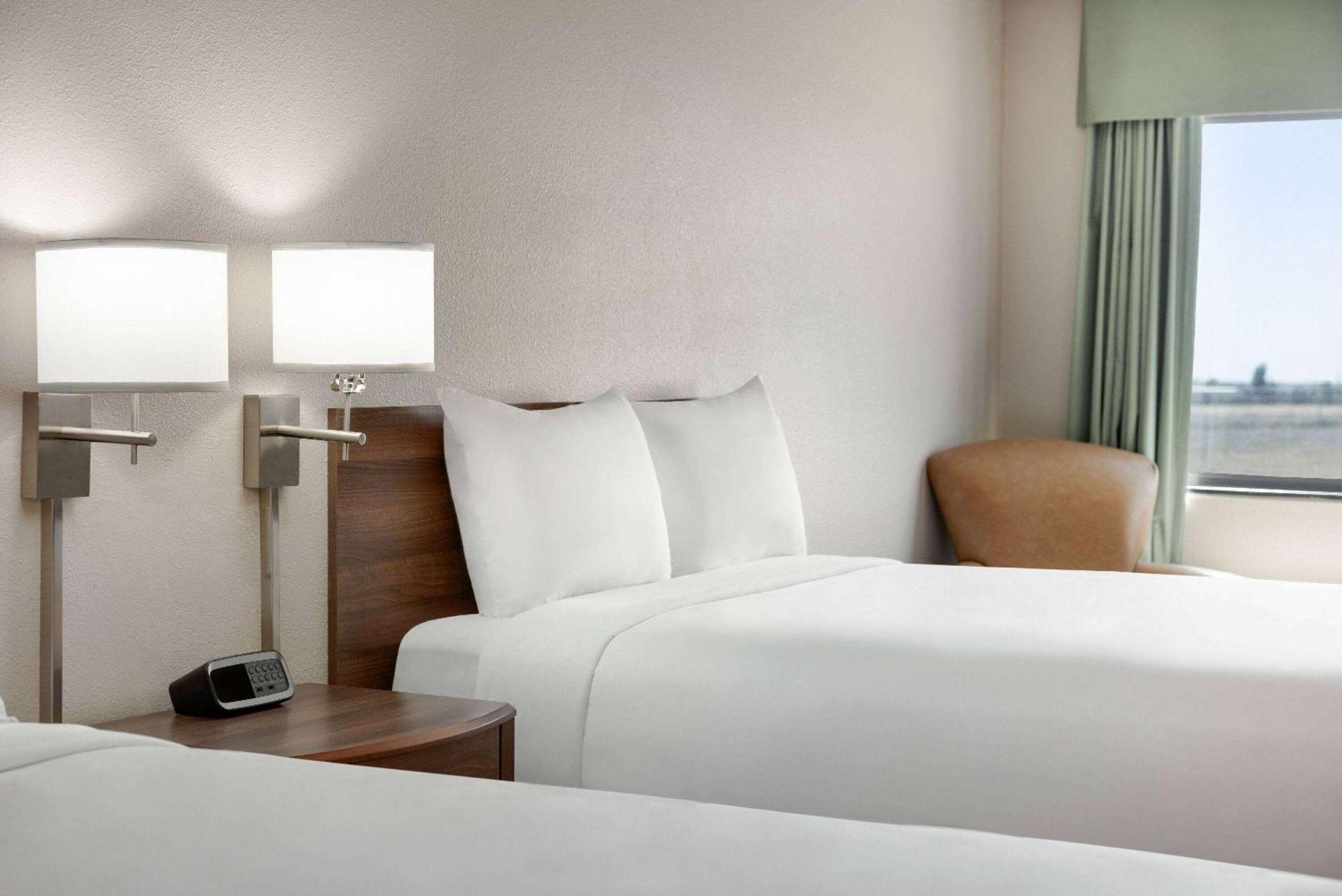 ทราเวลลอดจ์ บาย วินด์แฮม วอน Hotel Vaughn ภายนอก รูปภาพ
